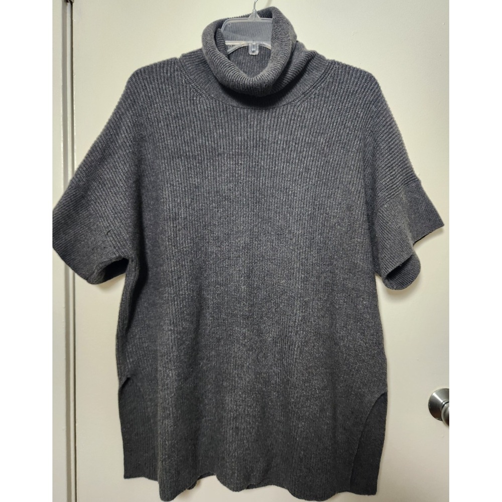 Banana Republic Factory Gray Short‎ Sleeve Ribbed Turtleneck Tunic Sweater Lrg